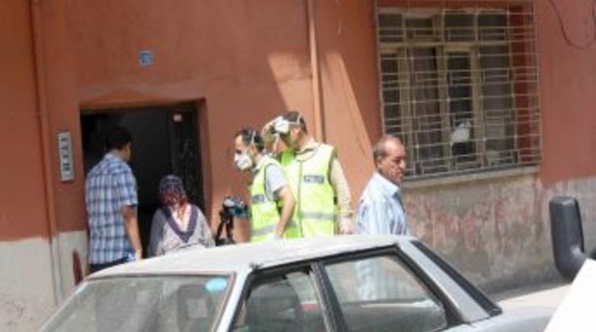 Mersin&rsquo;de ş&uuml;pheli &ouml;l&uuml;m