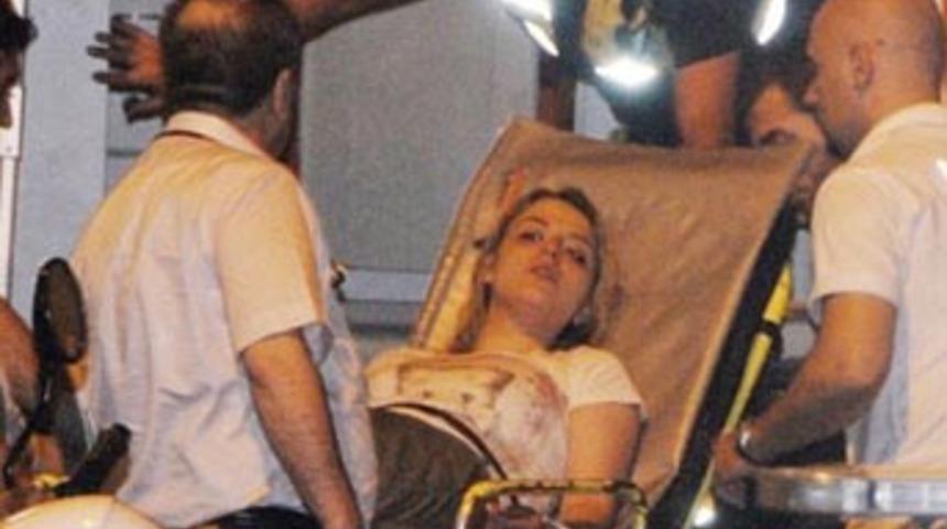 Kamp&uuml;ste &ccedil;ılgın aşık dehşeti