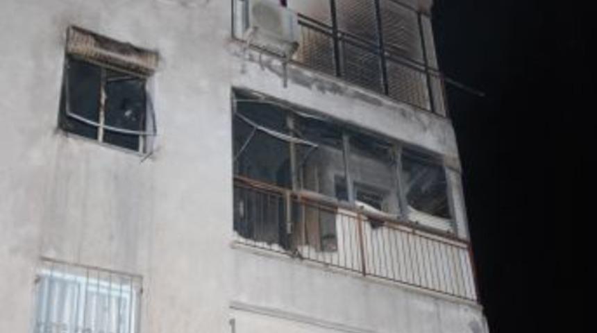 Annesi para vermeyince evi yaktı