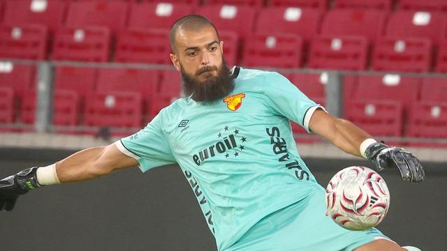 Göztepe'nin kalecisi Luka Gugeshashvili taraftarı tehdit etti! "Sokakta elbet karşılaşırız"