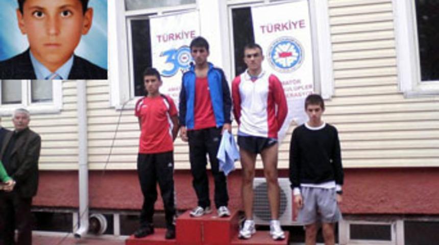 Genç atlet trafik kazasında öldü