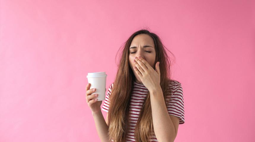 Uyuyorum ama yine de yorgunum diyenler dikkat! Uzmanı 10 nedeni a&ccedil;ıkladı