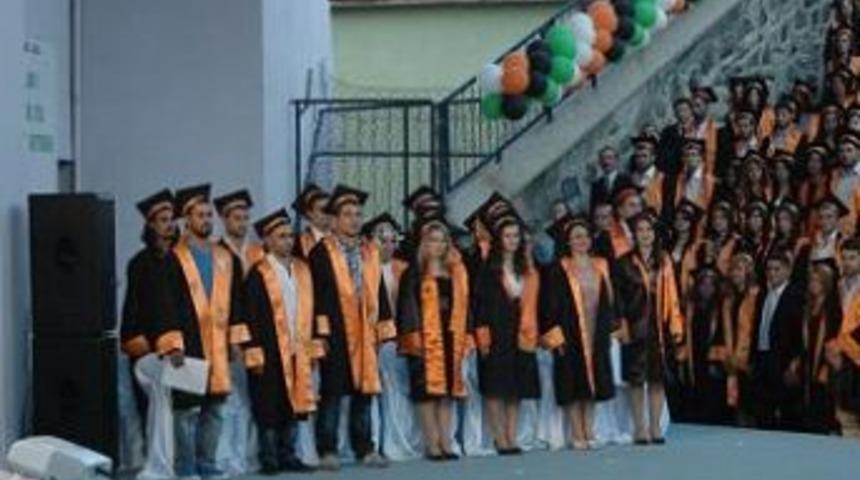 Meslek yemini ettiler