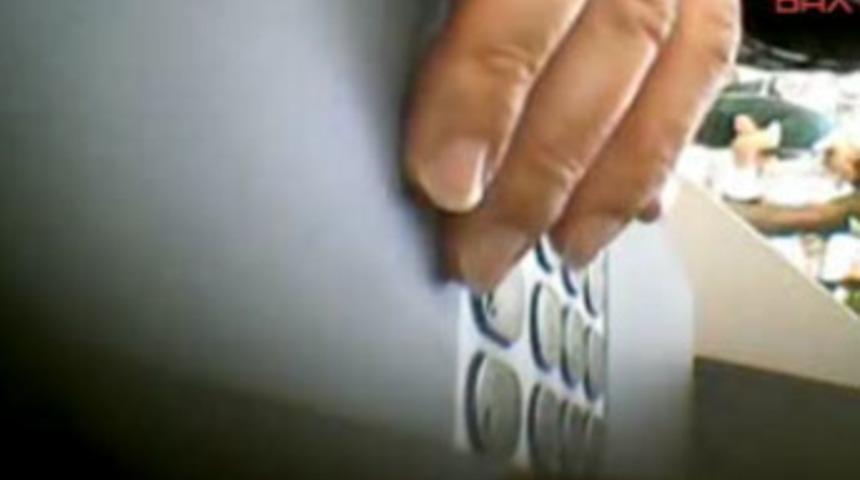 ATM'den insanları b&ouml;yle dolandırdılar