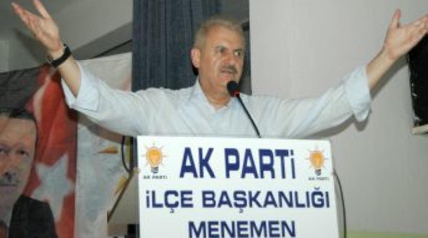 'Karşıyaka&rsquo;da &ccedil;ay i&ccedil;mekle, Kordon&rsquo;da keyif yapmakla İzmir bilinmiyor'