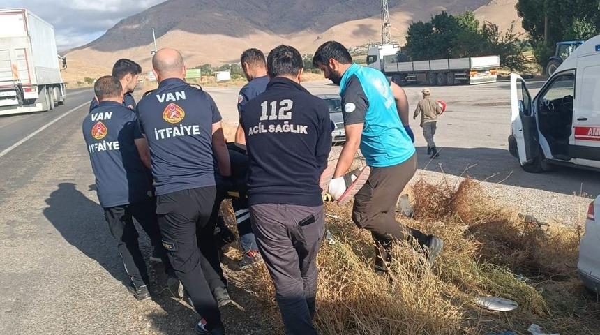 Van&rsquo;da trafik kazası: 4 yaralı