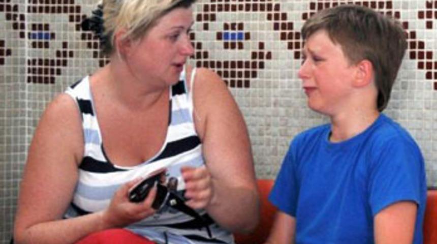 Havuzda şeker komasına giren turist &ouml;ld&uuml;