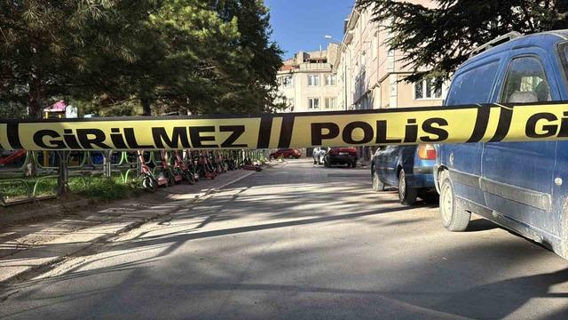 Eskişehir’de ’yan bakma’ kavgasında 3 kişi yaralandı 1