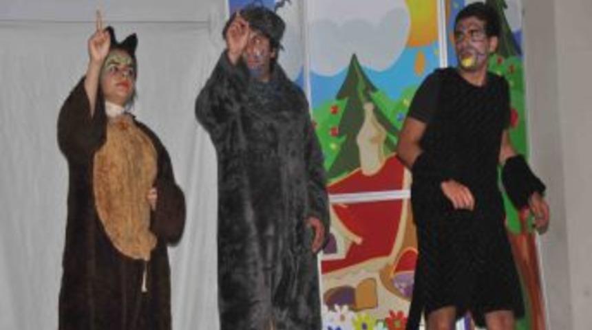 &Ouml;ğrenciler orman sevgisini eğlenerek &ouml;ğrendiler