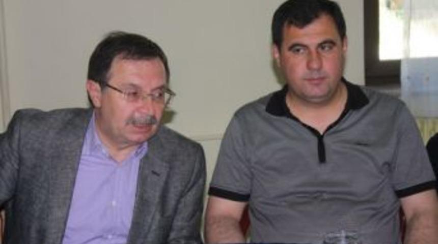 Mustafa Çetin'den veda kahvaltısı