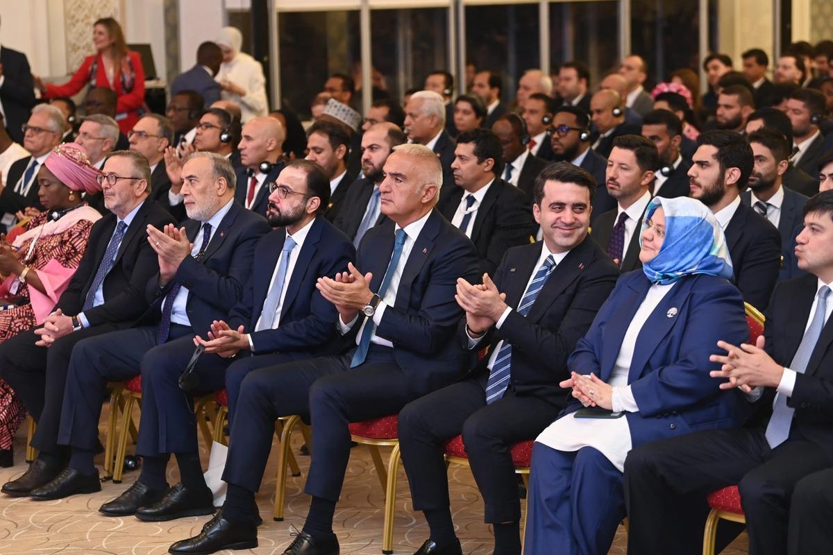 Bakan Ersoy dan Gazze &ccedil;ağrısı: "M&uuml;sl&uuml;man Diasporaların Filistin m&uuml;cadelesini d&uuml;nyaya anlatmada kritik rol&uuml; var" 3