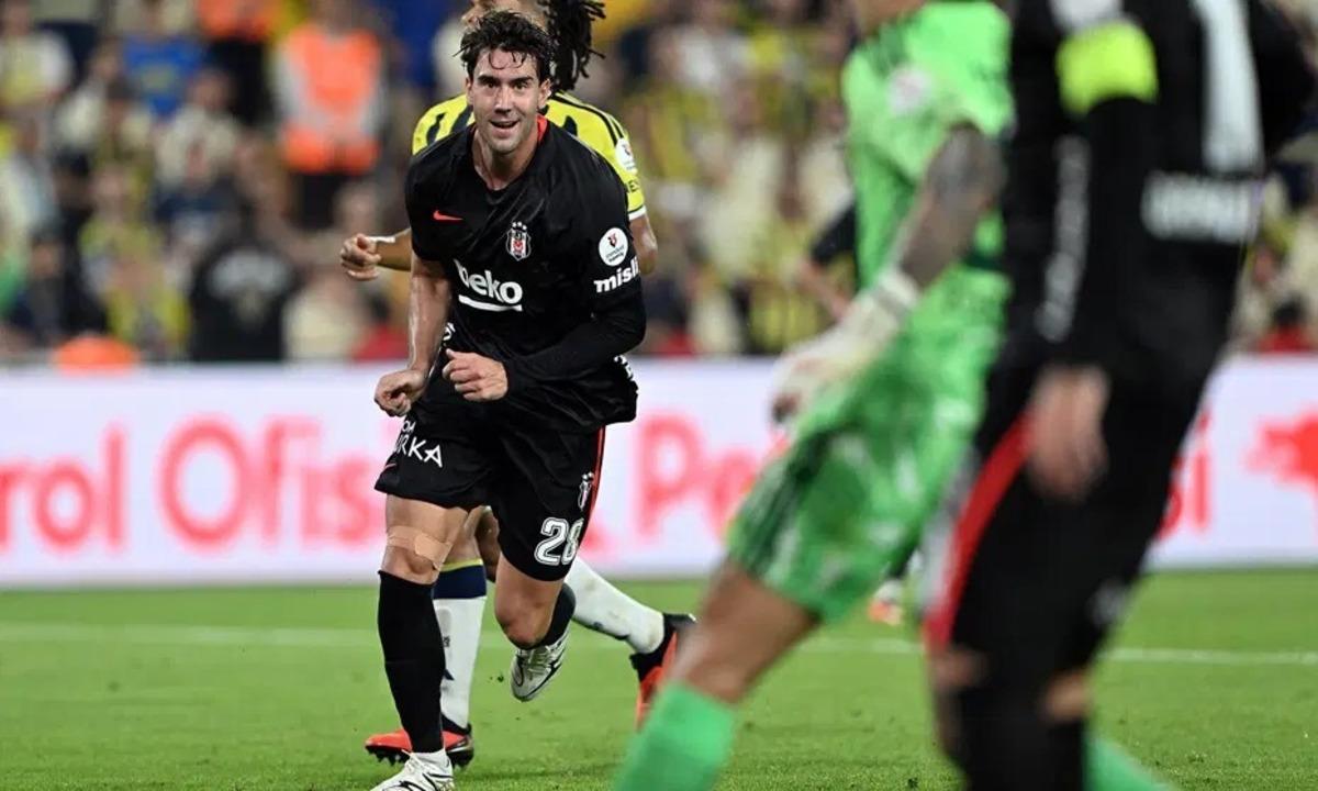 BEŞİKTAŞ DERBİDE BAMBAŞKA! 3