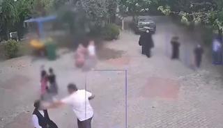 İmam ile m&uuml;ezzinin 'yolsuzluk' kavgası! 