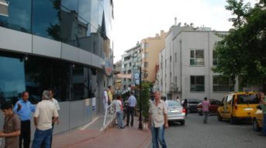 Kavga eden kardeşini ayırırken, kalp krizi geçirerek hayatını kaybetti