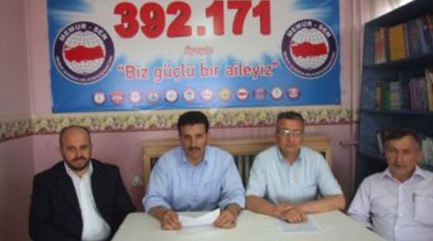 MHP adayı Vahapoğlu'nun 'ezan rahatsızlığı'na sendikalardan tepki