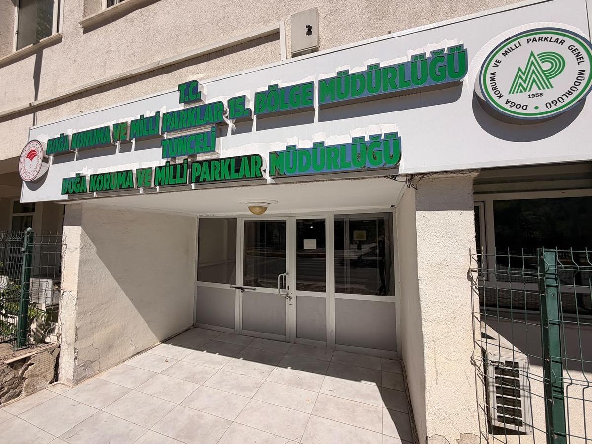 Doğada kendiliğinden yetişiyordu: 20 kilo topladılar, 2 milyon lira ceza yediler! 5