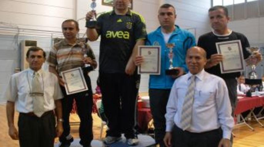 Fenerbah&ccedil;eli boks&ouml;rler hız kesmedi