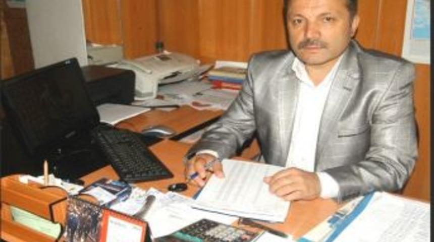 Yeşilk&ouml;y Belediye Başkanı Dilli:İhtiya&ccedil; sahiplerine 4-5 kez yardım yapıyoruz