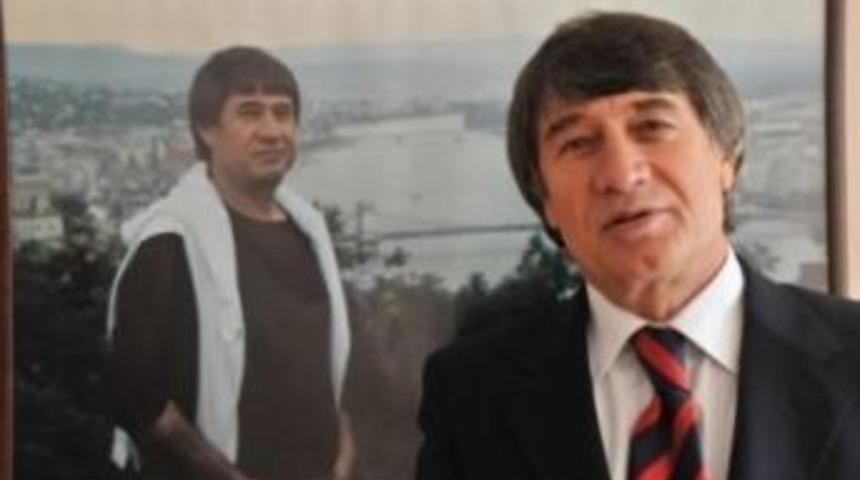 Ağanın Akmayan G&ouml;zyaşları