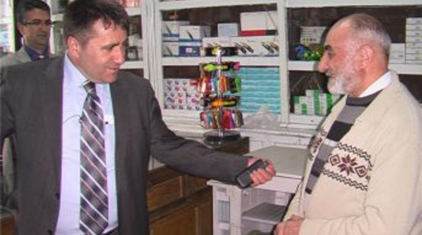 Millet iş ve aş derdinde