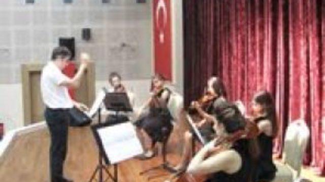 Geleceğin virtüözlerinden yılsonu konseri