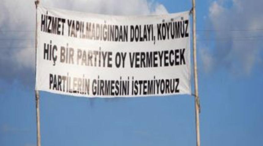 Hizmet alamayan 4 k&ouml;y partileri boykot ederek sandığa gitmedi