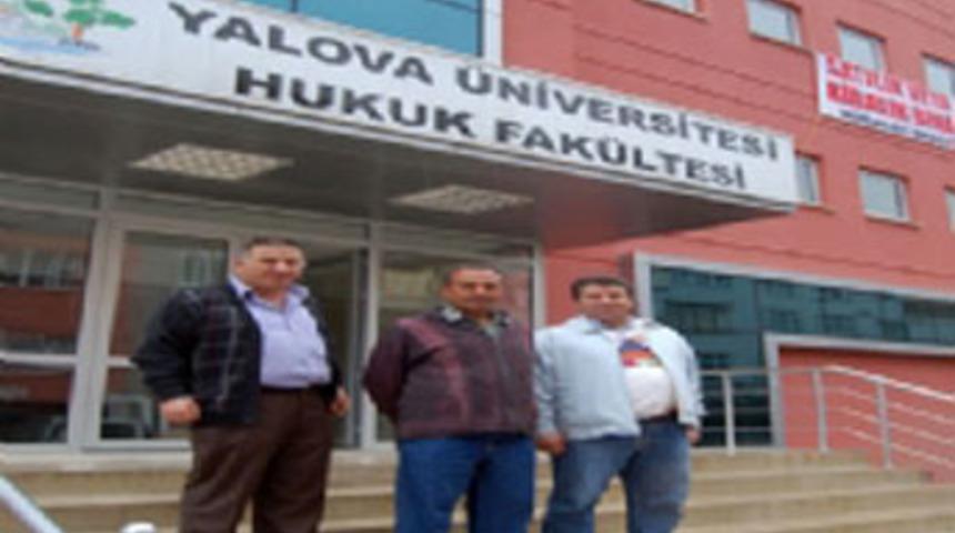 Hukuk fak&uuml;ltesi mahkeminin kararını beklmiyor