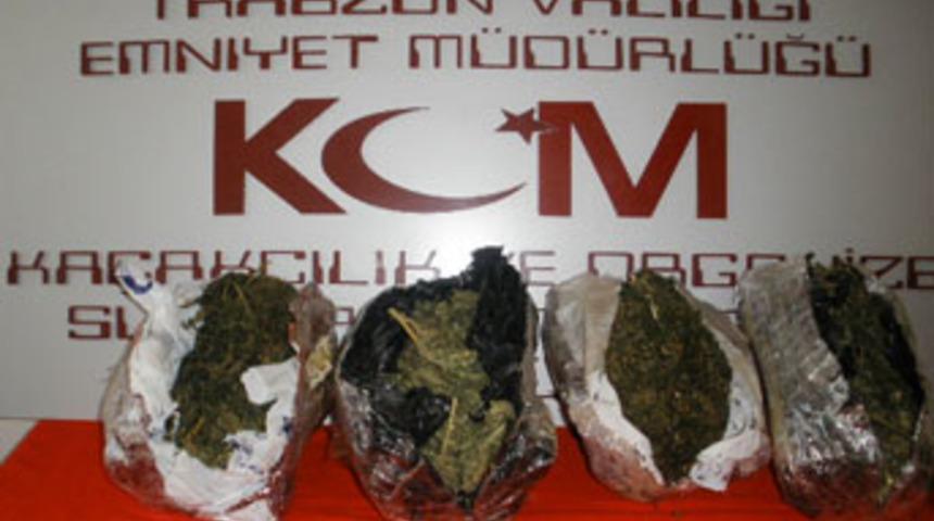 Esrarla yakalanan 2 kişi tutuklandı