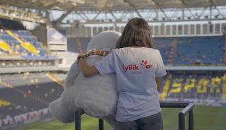 Aile ve Sosyal Hizmetler Bakanlığı, g&ouml;n&uuml;ll&uuml;l&uuml;k &ccedil;alışmalarını "İyilik Var" ile dijital ortama taşıyacak