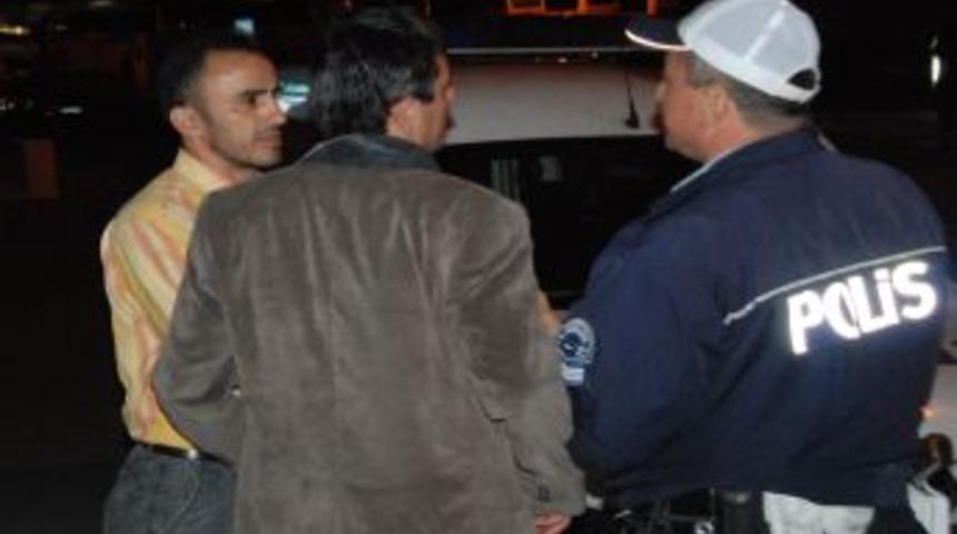 Alkoll&uuml; s&uuml;r&uuml;c&uuml; ceza alıncı sinirlendi: Allah'tan korkun, bir bira i&ccedil;tik