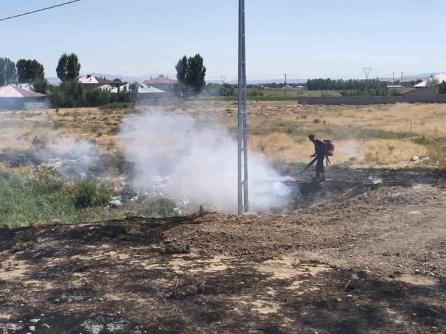 Van’da örtü üstü yangını 1