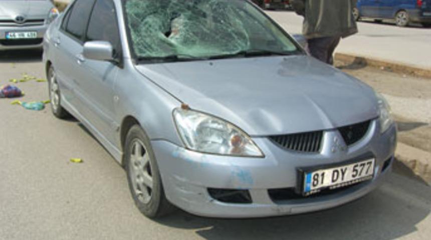 D&uuml;zce'de kaza; 1 yaralı