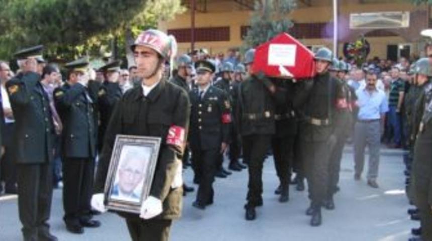 Alaaddin komutan vefat etti