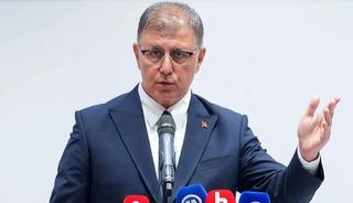 Bomba iddia! Tarih olduk&ccedil;a dikkat &ccedil;ekici... İzmir B&uuml;y&uuml;kşehir Belediye Başkanı Cemil Tugay'ın AK Parti'ye ge&ccedil;eceği &ouml;ne s&uuml;r&uuml;ld&uuml;