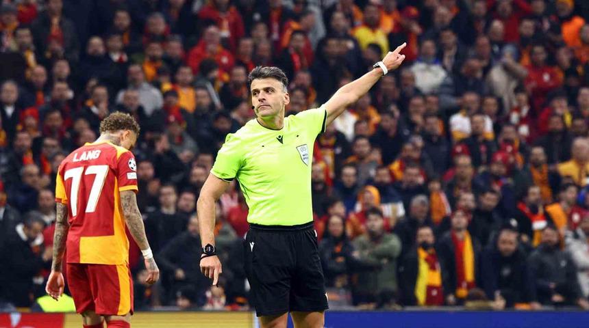 Fenerbah&ccedil;e - Roma ma&ccedil;ında İspanyol hakem Jesus Gil Manzano d&uuml;d&uuml;k &ccedil;alacak