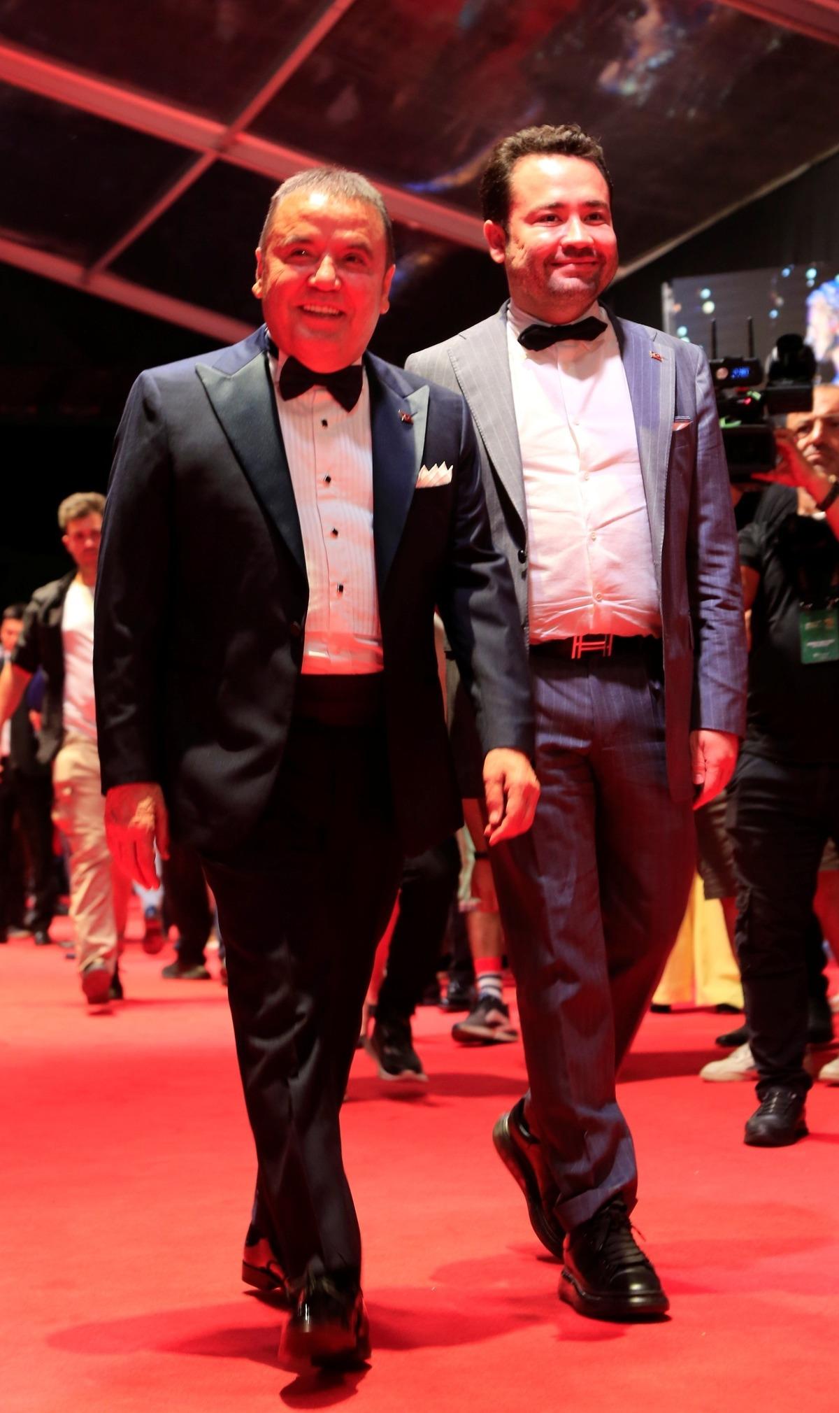Mahkemeden Muhittin Böcek ve oğlu hakkında karar! Tahliye talebinde bulunmuşlardı 2
