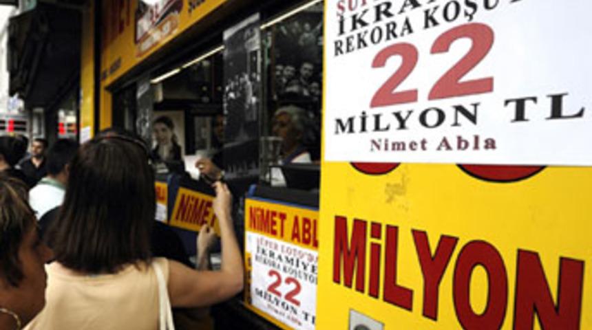 Antalya'da &ccedil;ıldırtan ihtimal