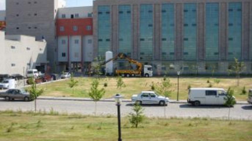 Cenazeye giderken trafik kazasında &ouml;ld&uuml;ler