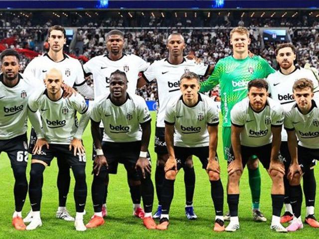 Derbide sakatlanarak &ccedil;ıkmıştı! Beşiktaş'a yıldız isimden k&ouml;t&uuml; haber geldi 