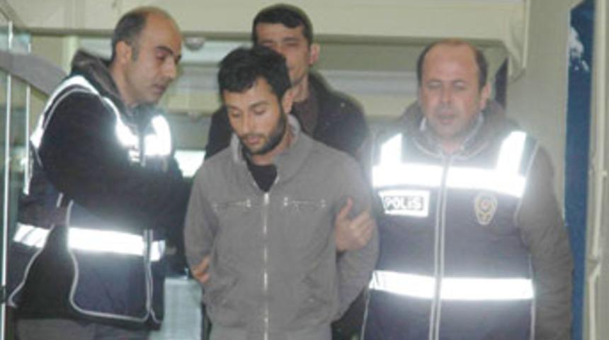 &Ouml;ld&uuml;rd&uuml;ğ&uuml; eşinin cesedine tecav&uuml;z etti