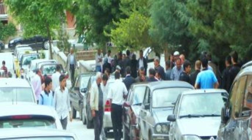 &Ccedil;orum'da Irmakta boğulan &ouml;ğrencilerin evlerinde ve okullarında yas var