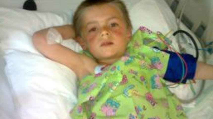 Mantardan zehirlenen ailenin 9 yaşındaki &ccedil;ocukları hayatını kaybetti