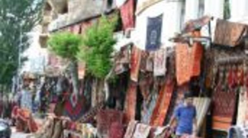 El dokuma halılara yoğun ilgi