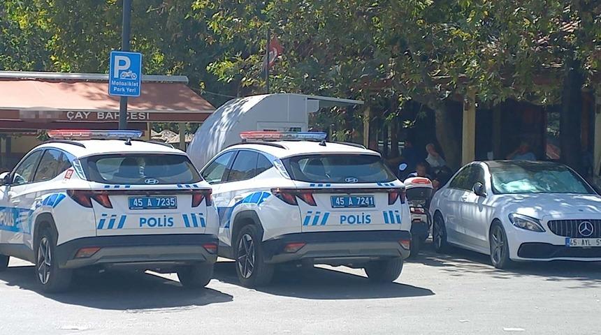 İğren&ccedil; olay! &Ccedil;ay bah&ccedil;esi tuvaletinde gizli kamera d&uuml;zeneği bulundu