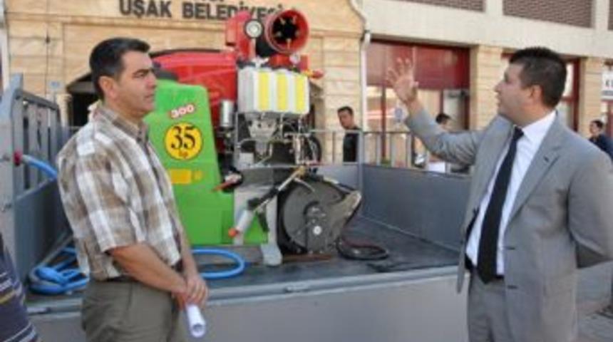 Uşak Belediyesi sinek avlayacak