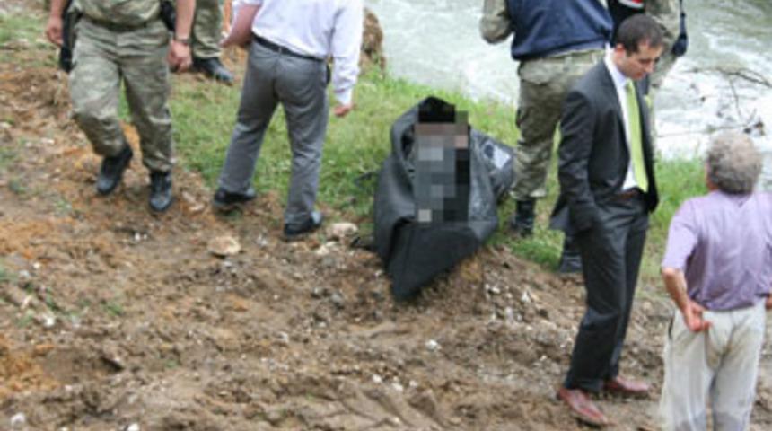 Kayıp kadının cesedi derede bulundu