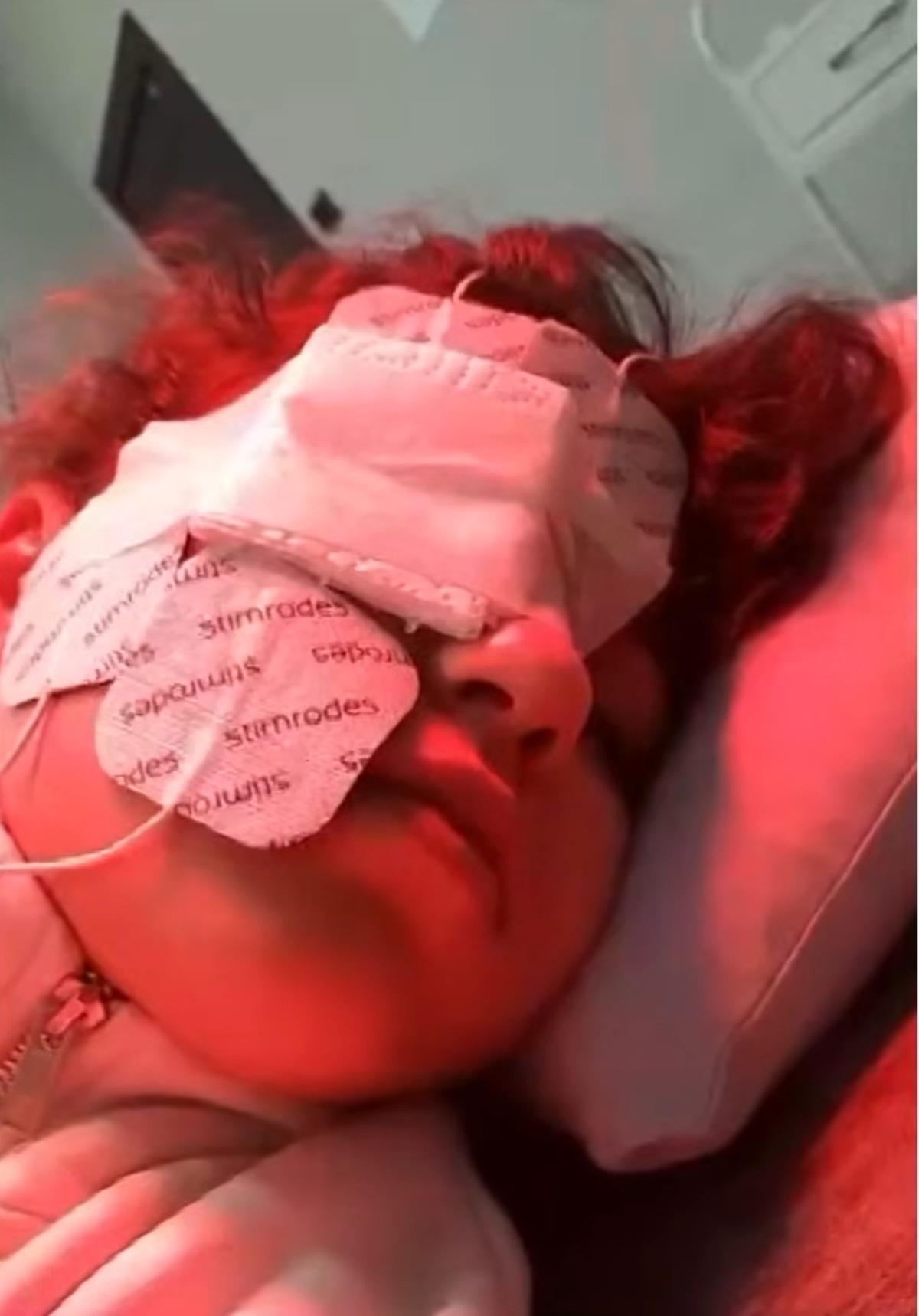 Diş tedavisi hayatını kararttı: Aile 10 aydır &ccedil;are arıyor 2