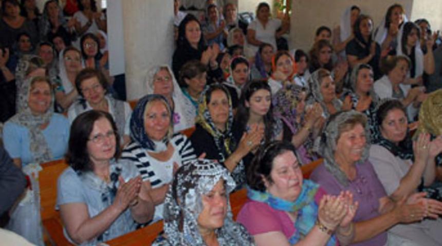 Suriyeliler i&ccedil;in dua