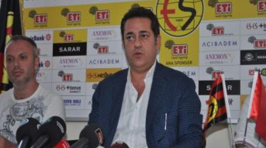 Eskişehirspor'da s&ouml;zleşmeler donduruldu (2)
