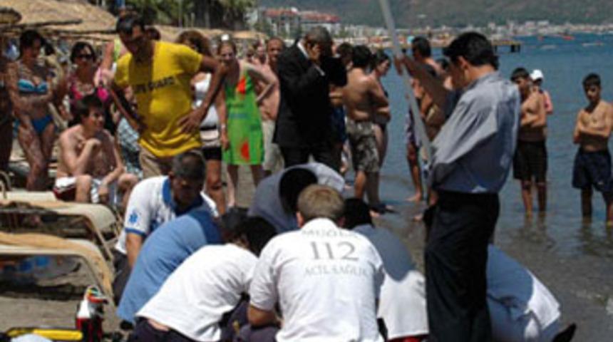 Can simidinden d&uuml;şen turist &ouml;ld&uuml;